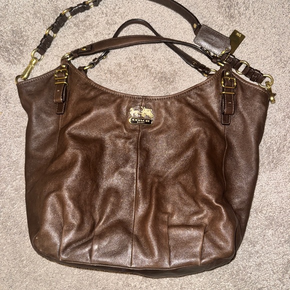 Coach Handbags - Vintage Coach Madison Rich Brown Leather Hobo Shoulder Bag